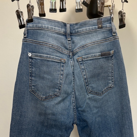 Stylish Blue Distressed Women Jeans 26” Inseam - Picture 3 of 3